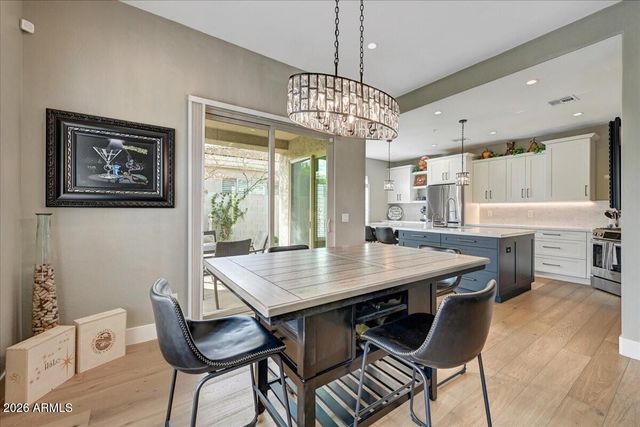 8180 E SHEA Boulevard 1025, Scottsdale, AZ 85260