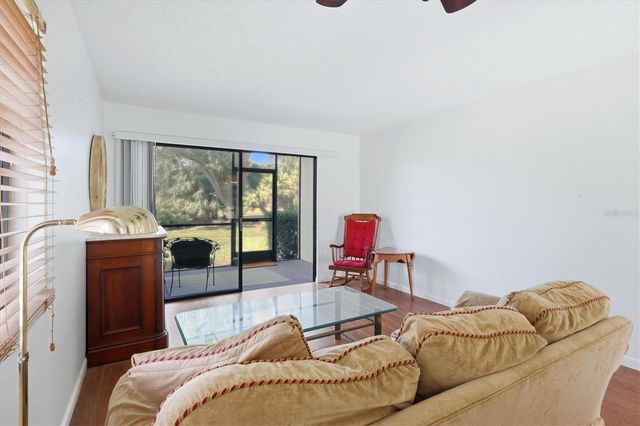 4528 LONGWATER 35, Sarasota, FL 34235