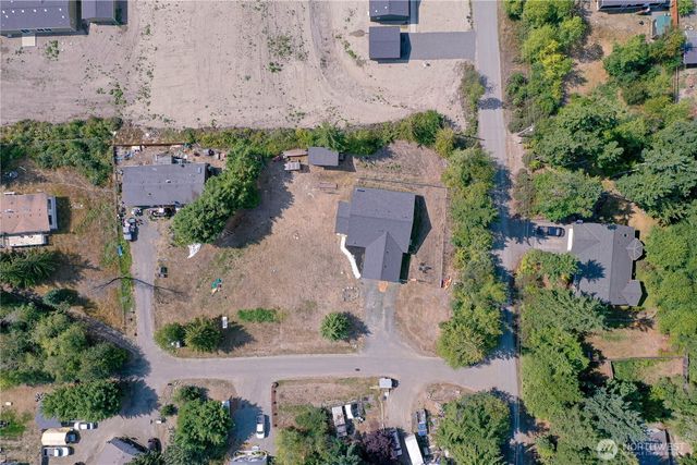 10 Gretas Place, Sequim, WA 98382