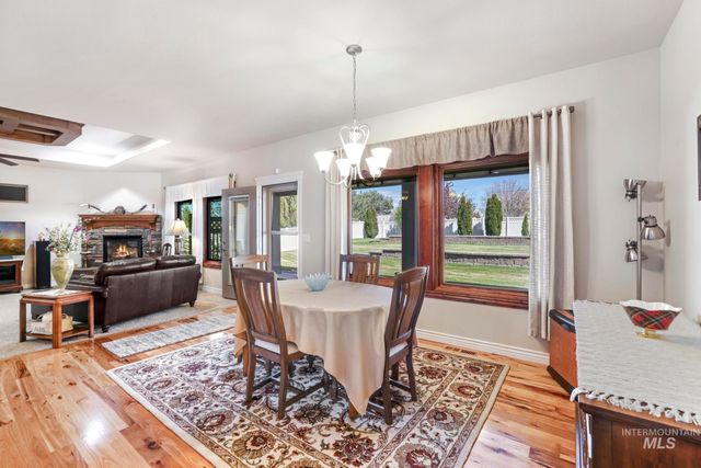 600 Sun Terrace Dr, Twin Falls, ID 83301