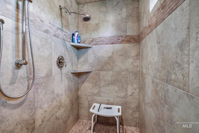 600 Sun Terrace Dr, Twin Falls, ID 83301