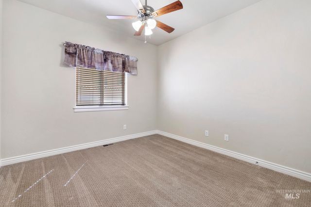 600 Sun Terrace Dr, Twin Falls, ID 83301