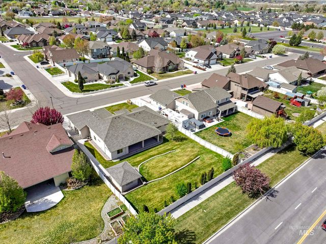 600 Sun Terrace Dr, Twin Falls, ID 83301