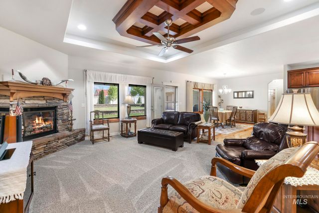 600 Sun Terrace Dr, Twin Falls, ID 83301