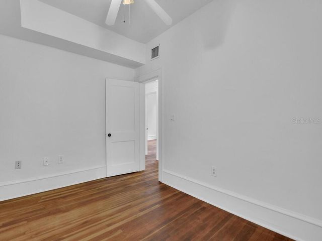 1446 POINCIANA AVENUE, Fort Myers, FL 33901