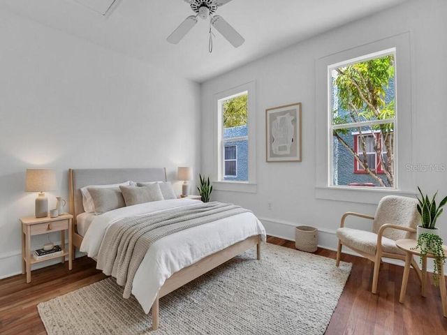 1446 POINCIANA AVENUE, Fort Myers, FL 33901