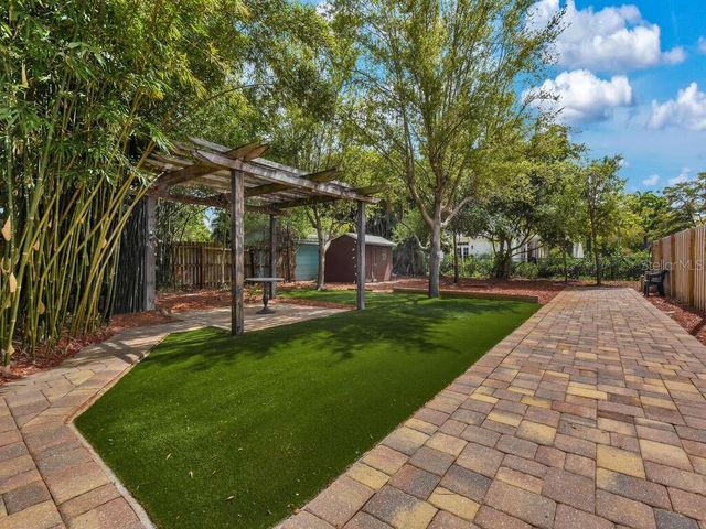 1446 POINCIANA AVENUE, Fort Myers, FL 33901