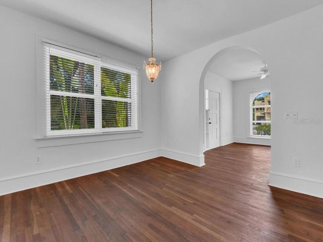 1446 POINCIANA AVENUE, Fort Myers, FL 33901