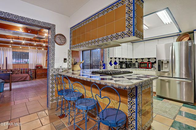 284 MARICOPA Drive, El Paso, TX 79912