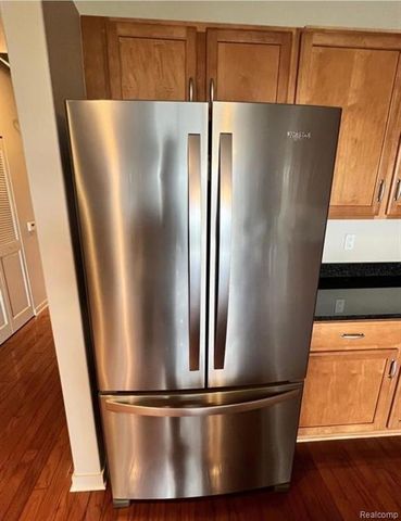 101 Curry 606, Royal Oak, MI 48067