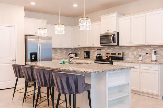 2123 LELANI CIRCLE, Davenport, FL 33897