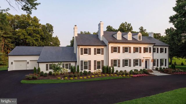 8901 DURHAM DR, Potomac, MD 20854