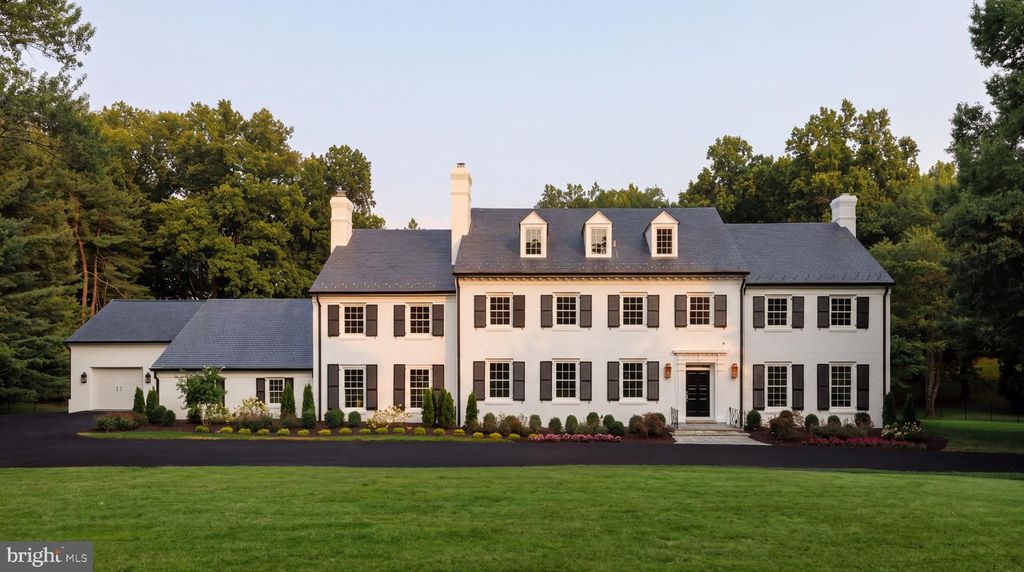 8901 DURHAM DR, Potomac, MD 20854