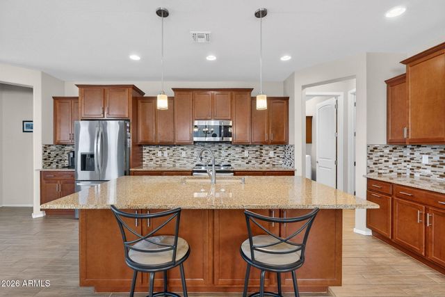 18467 W CARLOTA Lane, Surprise, AZ 85387