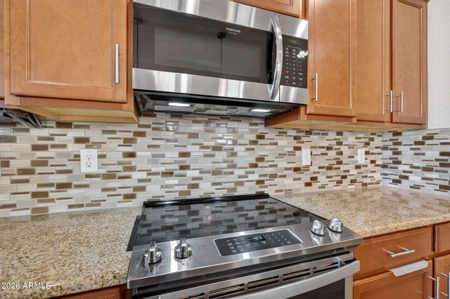 18467 W CARLOTA Lane, Surprise, AZ 85387