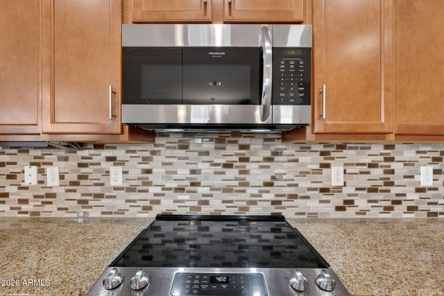 18467 W CARLOTA Lane, Surprise, AZ 85387