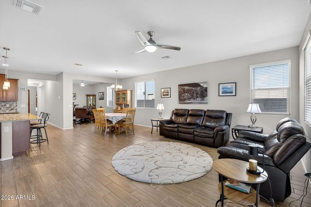 18467 W CARLOTA Lane, Surprise, AZ 85387