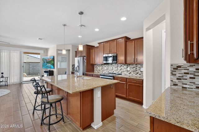 18467 W CARLOTA Lane, Surprise, AZ 85387