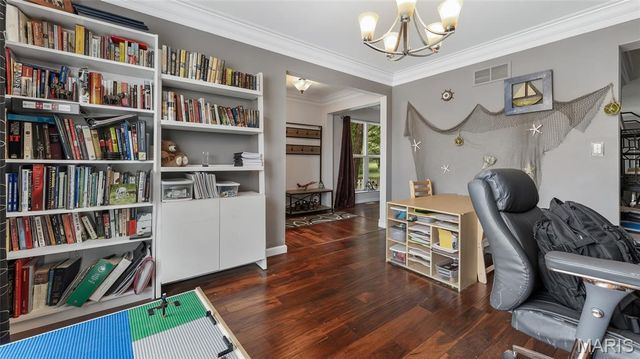 125 Pine Needle Drive, Wentzville, MO 63385