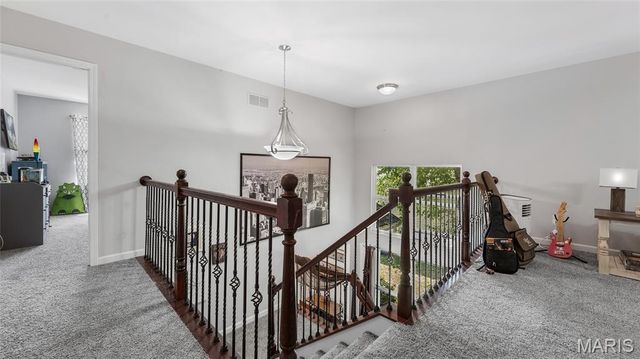 125 Pine Needle Drive, Wentzville, MO 63385