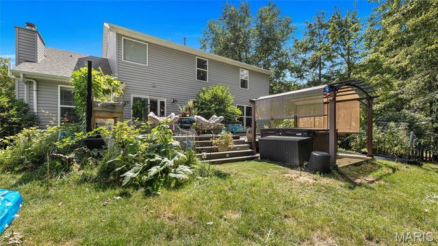 125 Pine Needle Drive, Wentzville, MO 63385