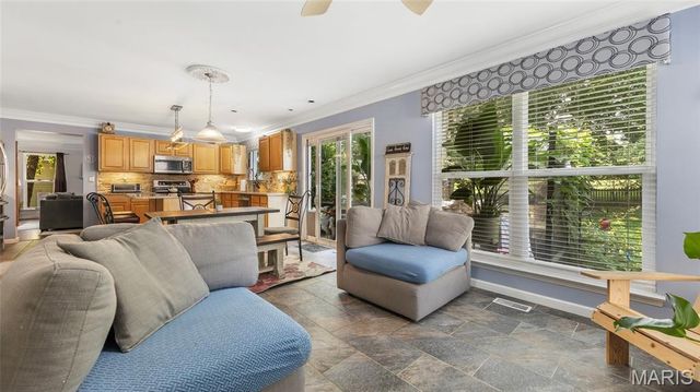 125 Pine Needle Drive, Wentzville, MO 63385