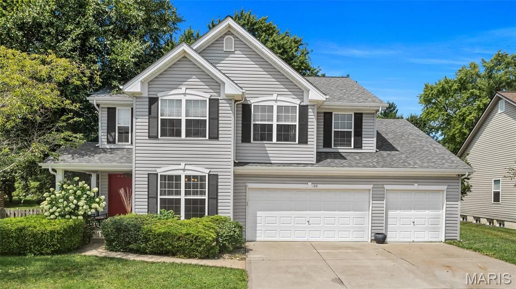 125 Pine Needle Drive, Wentzville, MO 63385