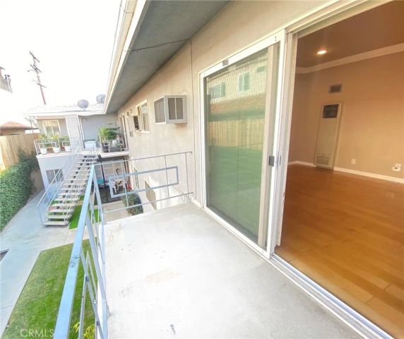 418 E Harvard F, Burbank, CA 91501