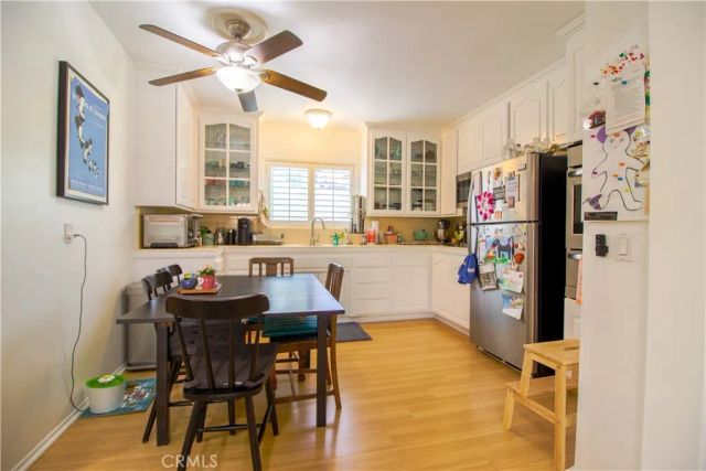 418 E Harvard F, Burbank, CA 91501