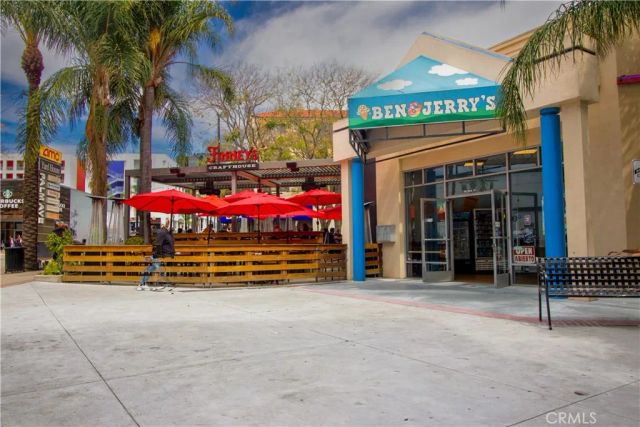 418 E Harvard F, Burbank, CA 91501