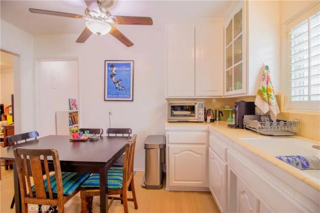 418 E Harvard F, Burbank, CA 91501