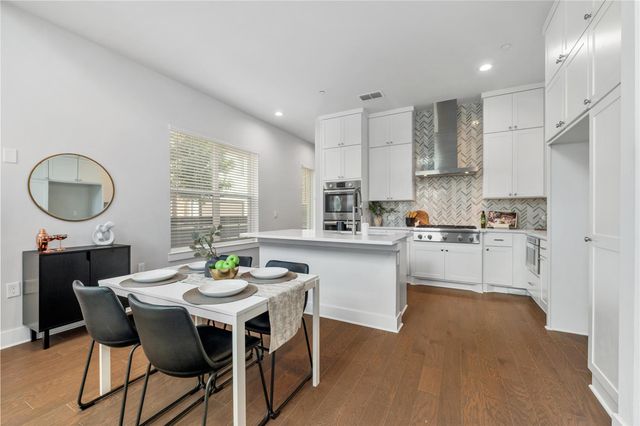 4410 Grotto DR, Austin, TX 78731