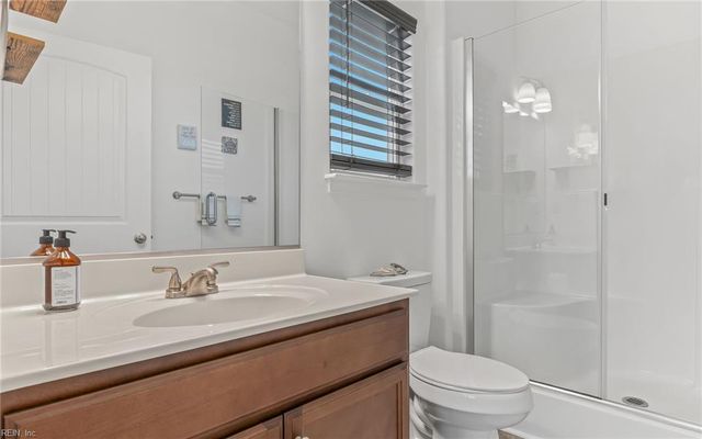 130 Ballance Farms DR, Moyock, NC 27958