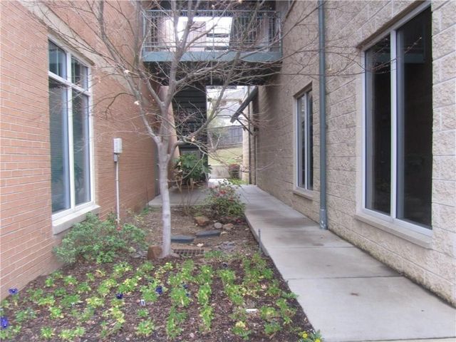 1615 W Oleander Street 210, Fort Worth, TX 76104