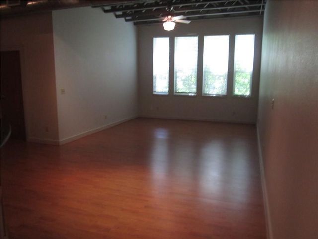 1615 W Oleander Street 210, Fort Worth, TX 76104