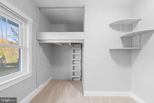 245 WILLOW AVE, Wayne, PA 19087