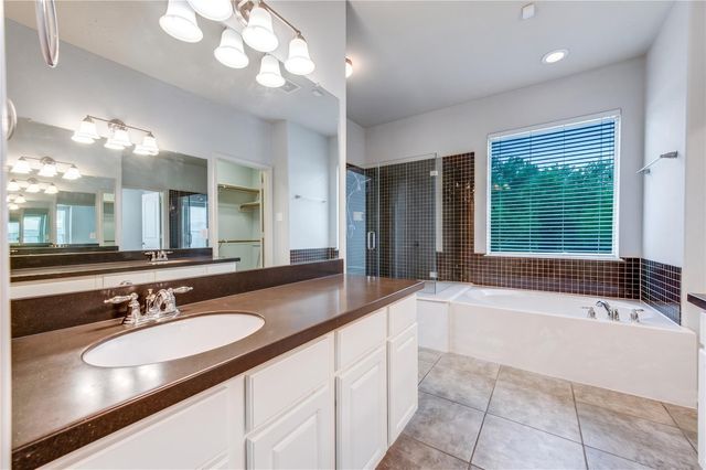 7931 Black Horse Cove, Missouri City, TX 77459