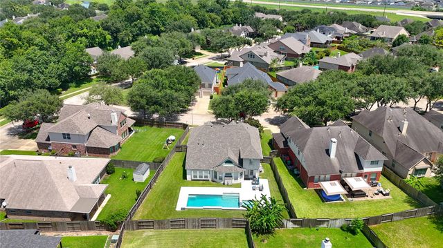 7931 Black Horse Cove, Missouri City, TX 77459