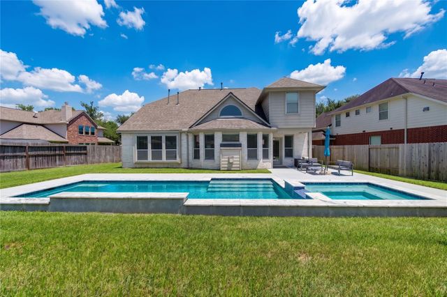 7931 Black Horse Cove, Missouri City, TX 77459