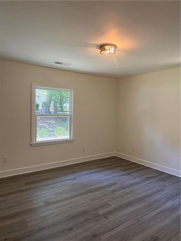 1726 Centra Villa Drive SW, Atlanta, GA 30311