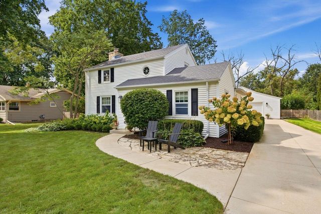 7431 N Boyd WAY, Milwaukee, WI 53217