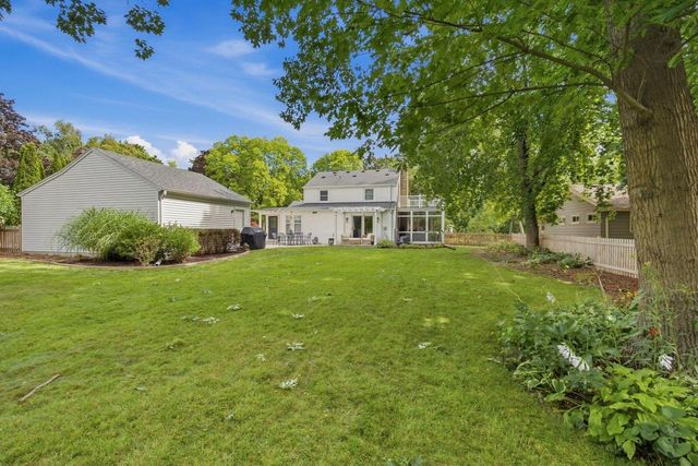 7431 N Boyd WAY, Milwaukee, WI 53217