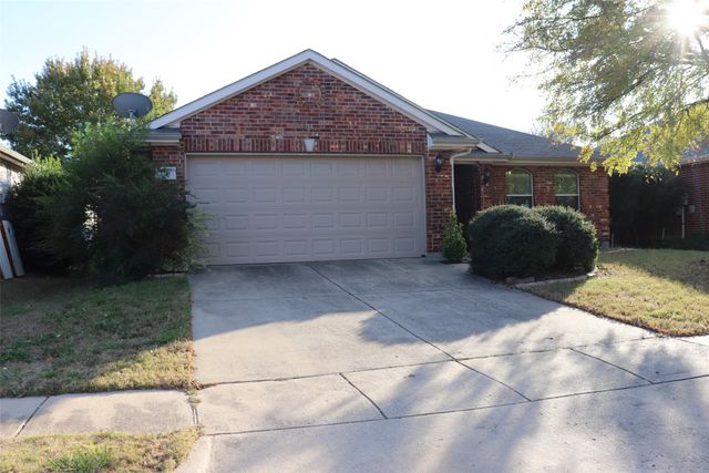 1216 Morning Dove, Aubrey, TX 76227