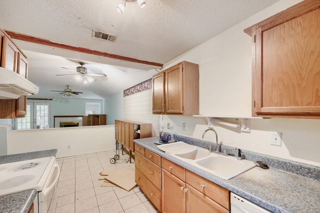4811 Abbott Avenue, Arlington, TX 76018