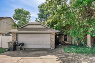 4811 Abbott Avenue, Arlington, TX 76018