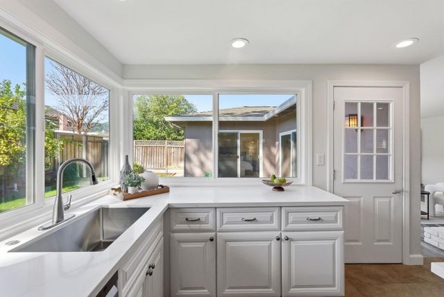 1696 Morning Glory Lane, San Jose, CA 95124