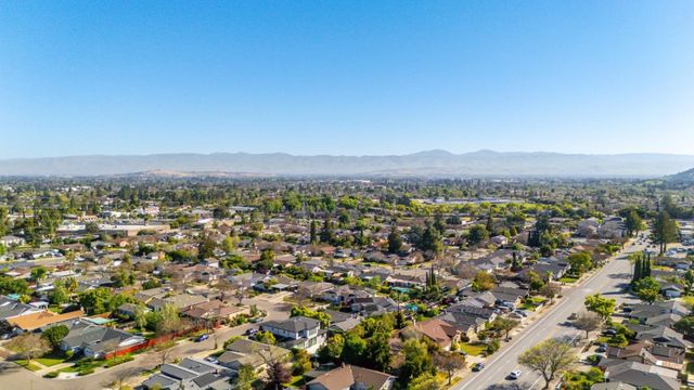 1696 Morning Glory Lane, San Jose, CA 95124