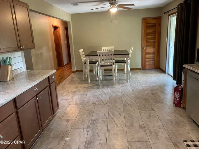 226 Highway 77, Chipley, FL 32428