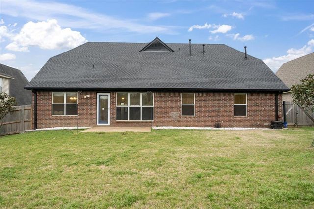 5392 SHETLAND TRAIL CV, Arlington, TN 38002