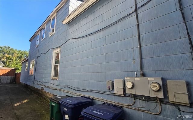 33 Schiller Street, Buffalo, NY 14206